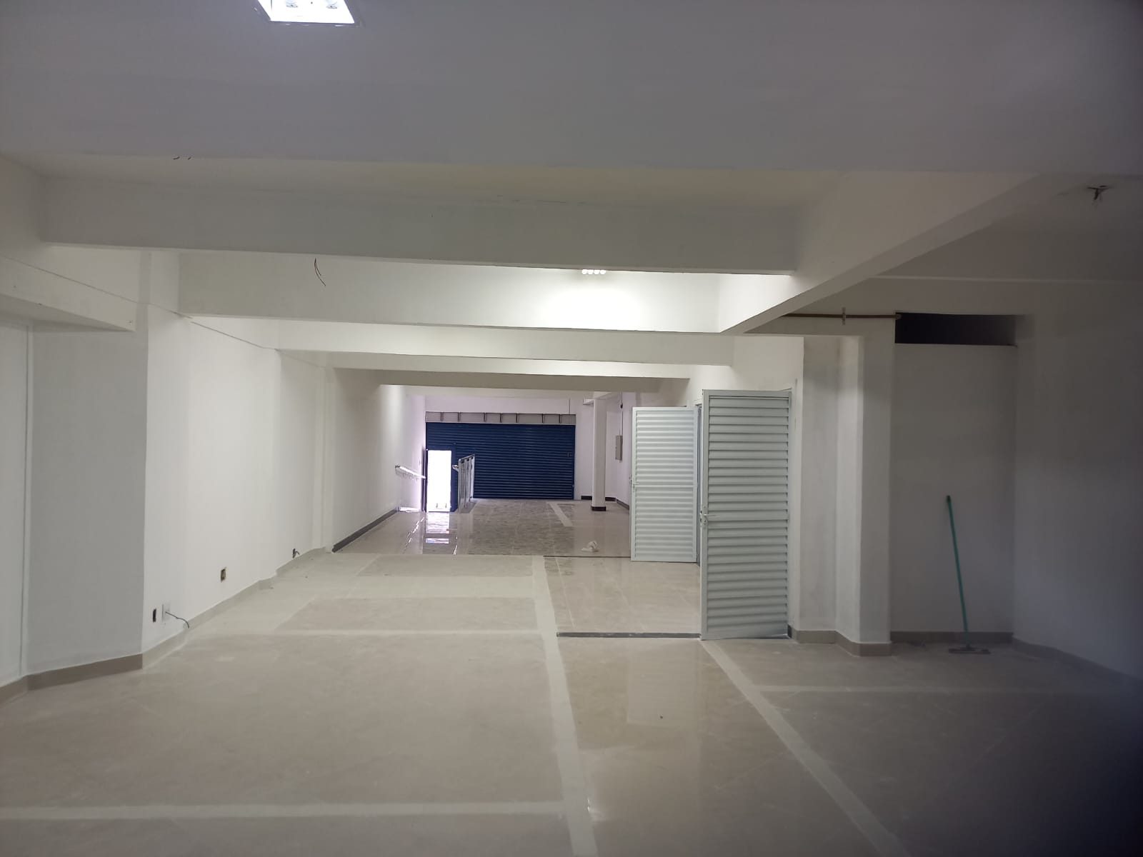 Lojas de 57m² a 178m² – Santa Felicidade – foto 5