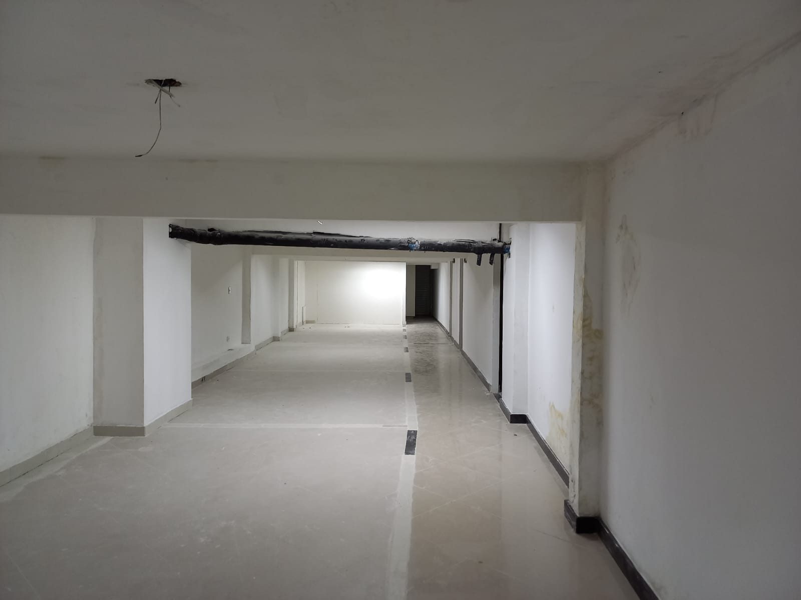 Lojas de 57m² a 178m² – Santa Felicidade – foto 7