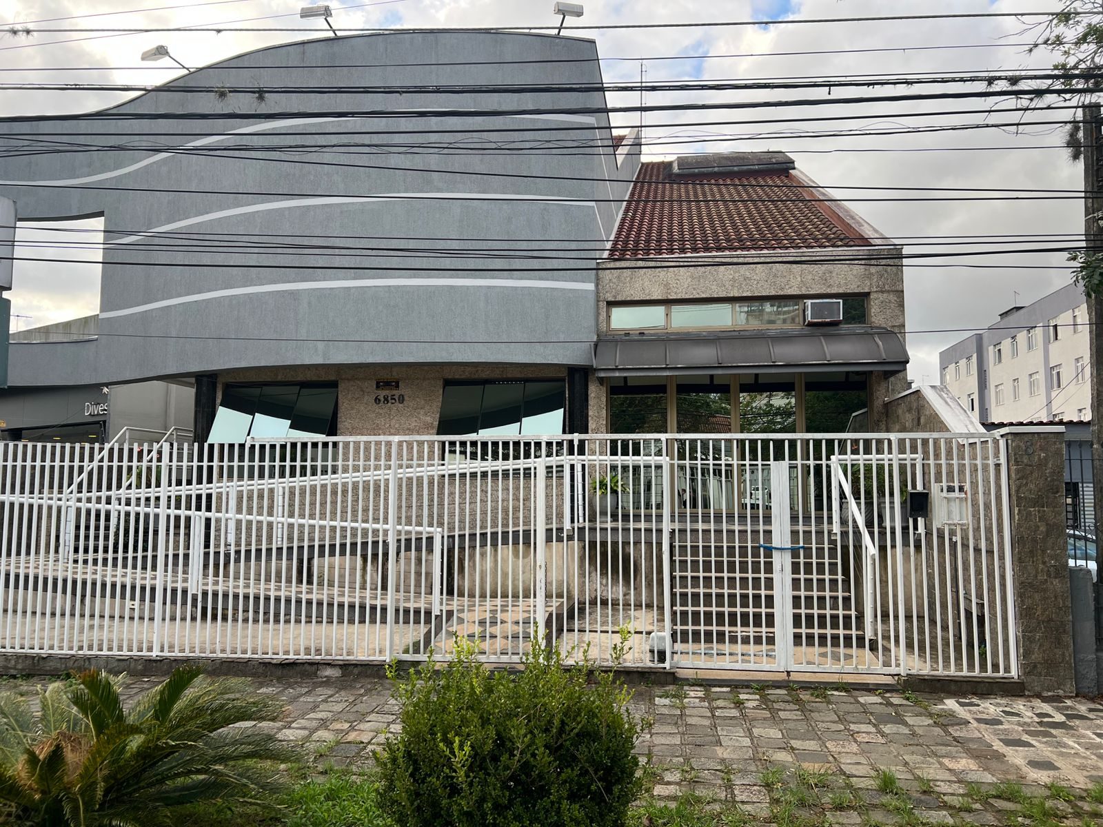 Prédio 814m² – Seminário – foto 3